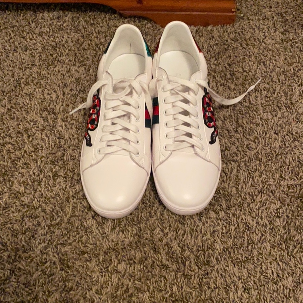 Gucci snake shoes NO BOX